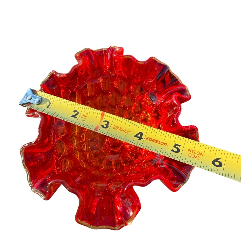 VINTAGE RED CARNIVAL GLASS COMPOTE WITH RUFFLED EDGE - Picture 10 of 12